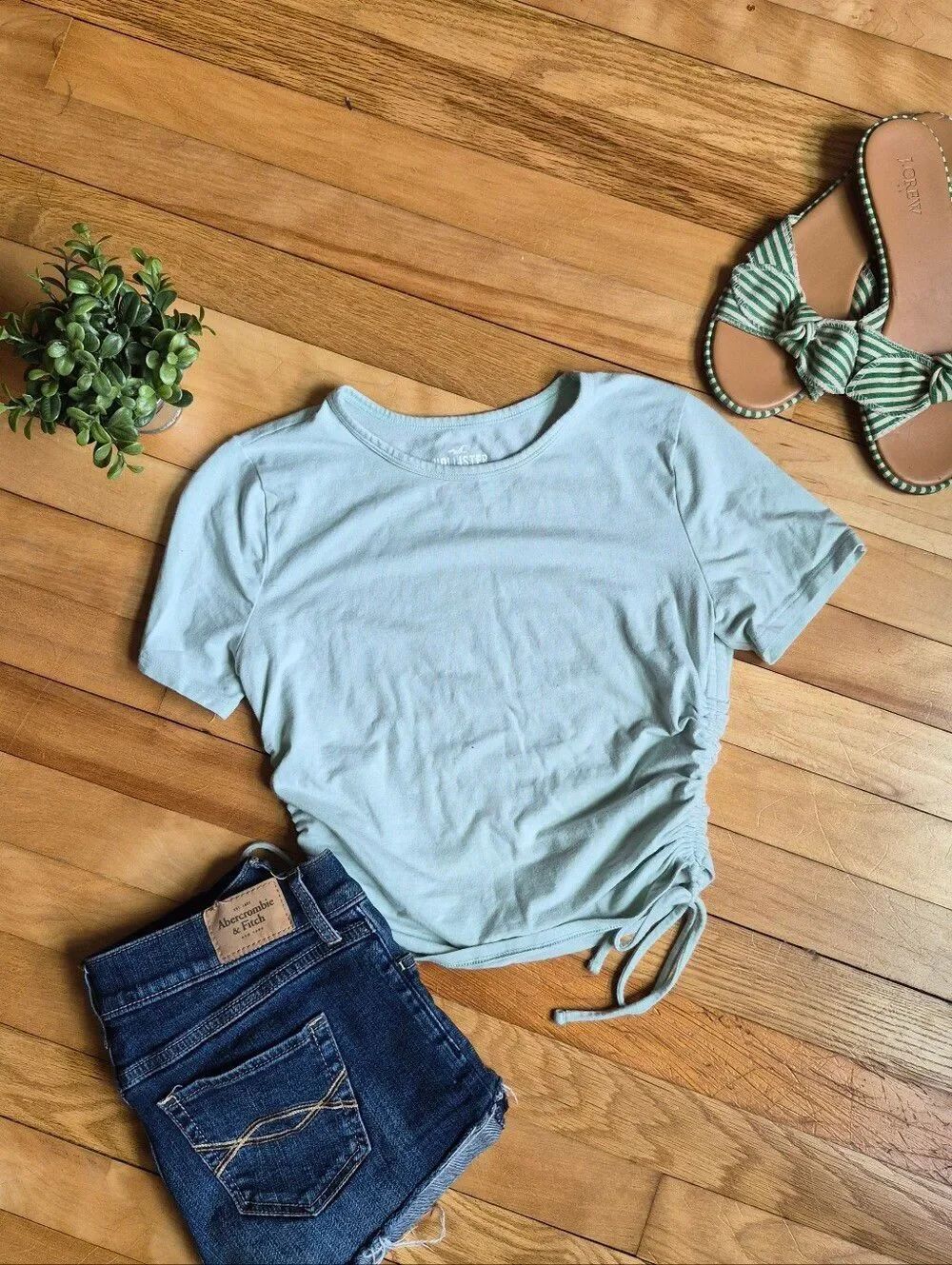 Hollister Light Mint Side-Ruche Crop Tee
